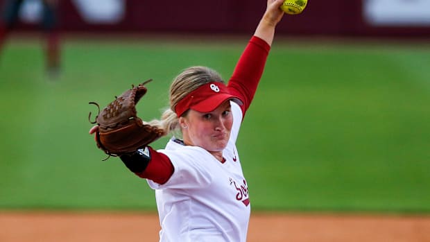 SB - Kelly Maxwell